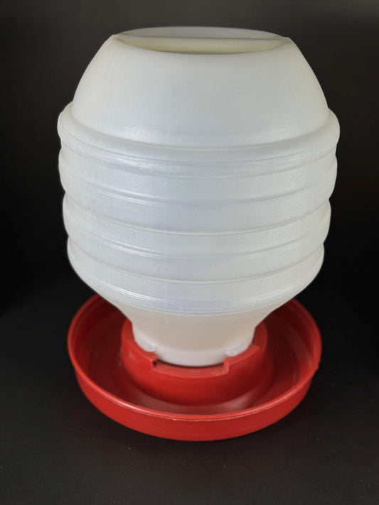 Hopeland 6ltr Poultry Drinker – Red Base Water Dispenser